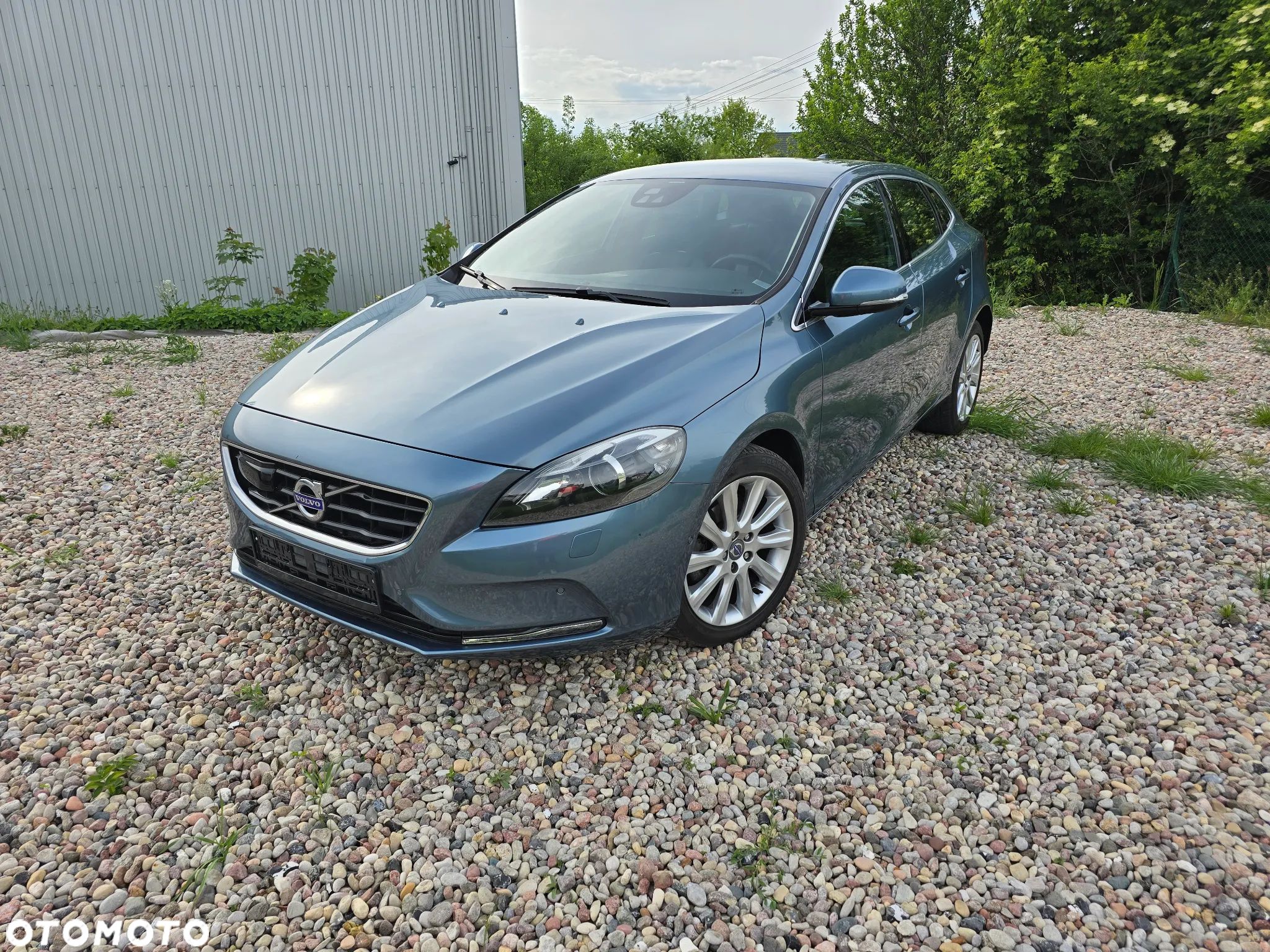 Volvo V40 D2 Momentum - 1