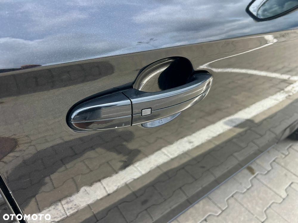 Ford Mondeo 2.0 TDCi Silver X - 14