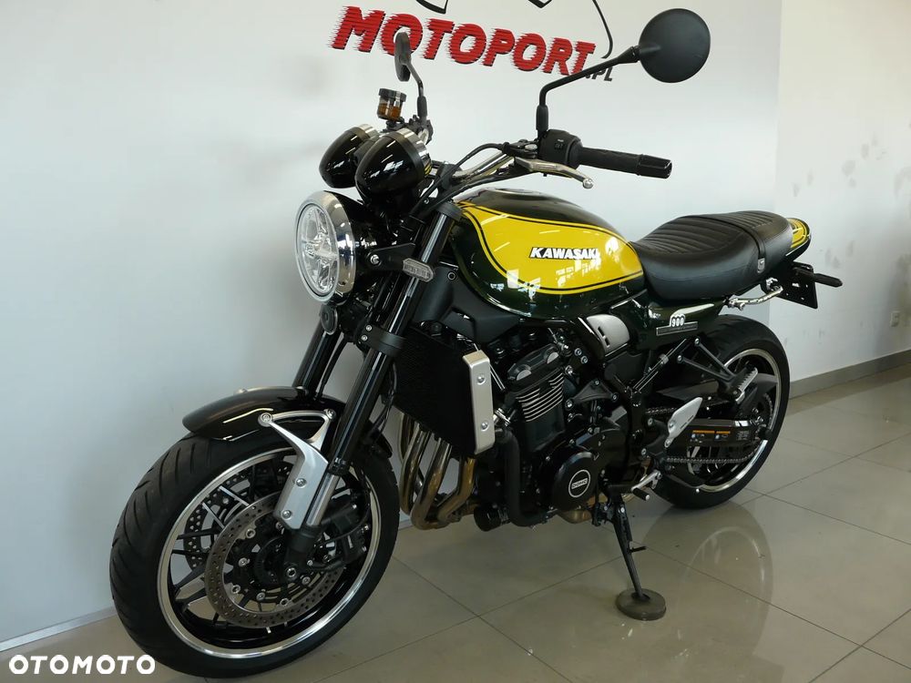 Kawasaki Z 900 RS - 13