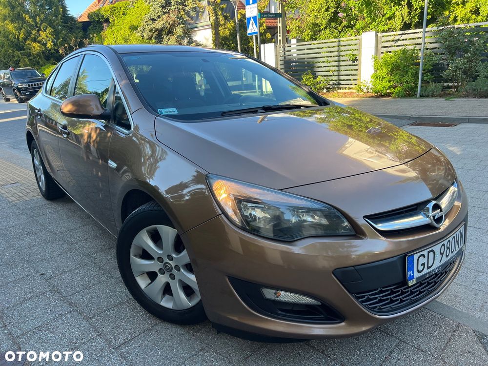 Opel Astra 1.4 T Cosmo S&S - 5