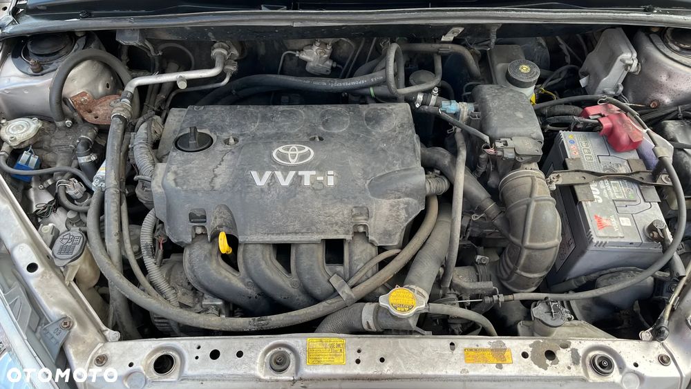 Toyota Yaris - 11