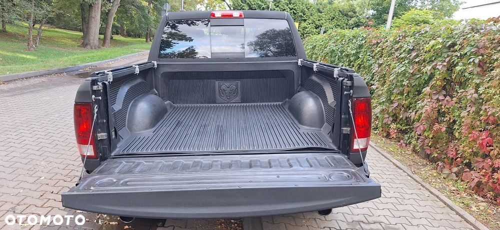 Dodge RAM 5.7 4x4 - 9
