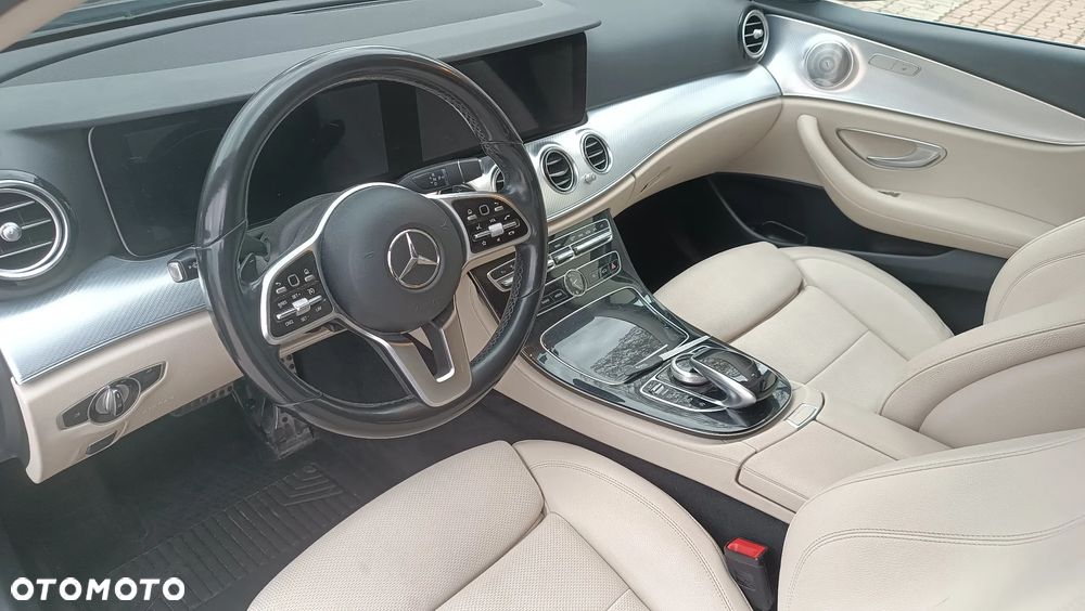 Mercedes-Benz Klasa E 400 d 4-Matic 9G-TRONIC - 7