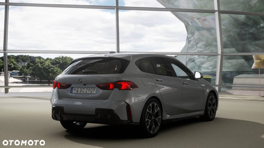 BMW Seria 1 120 mHEV - 8