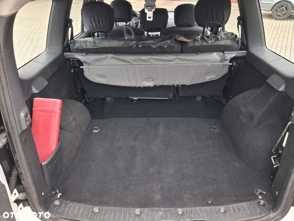 Dacia Logan - 11