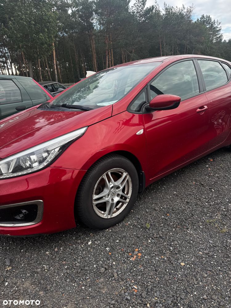 Kia Ceed 1.0 T-GDI ISG Vision - 2