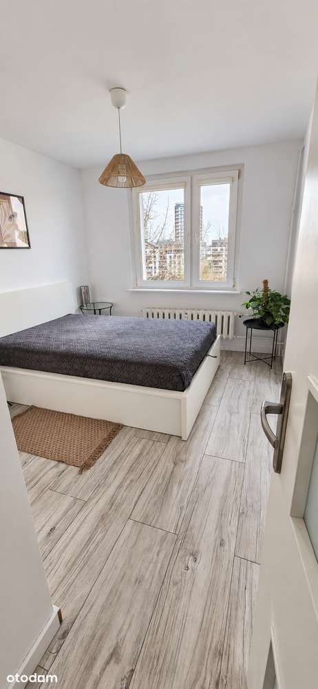 63 m², osobna kuchnia i 3 pokoje + balkon | Piękna