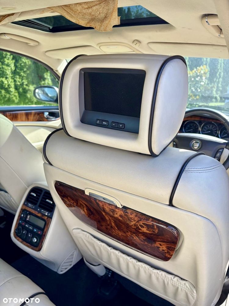 Jaguar XJ - 5