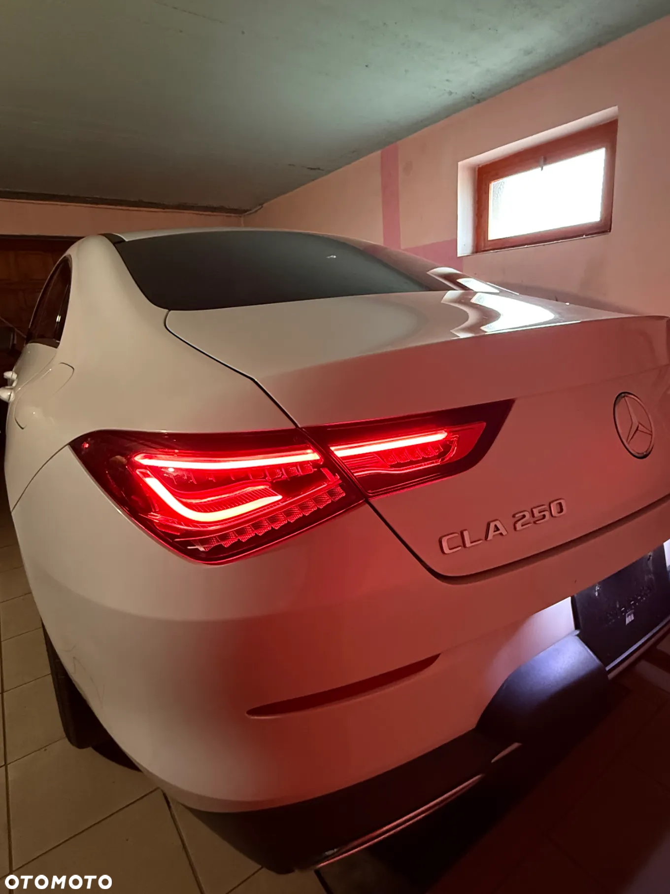 Mercedes-Benz CLA 250 Progressive 7G-DCT - 25