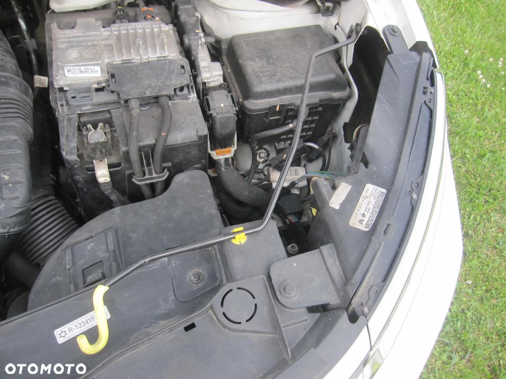 Citroën C3 HDi BlueHDi 100 Selection - 14