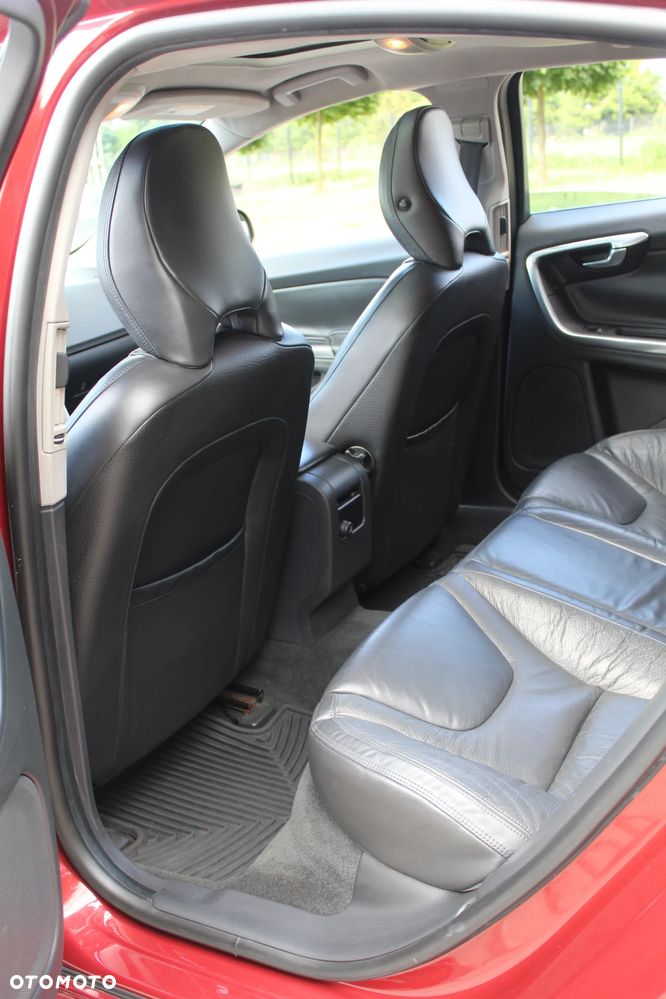 Volvo S60 2.5 T5 - 10