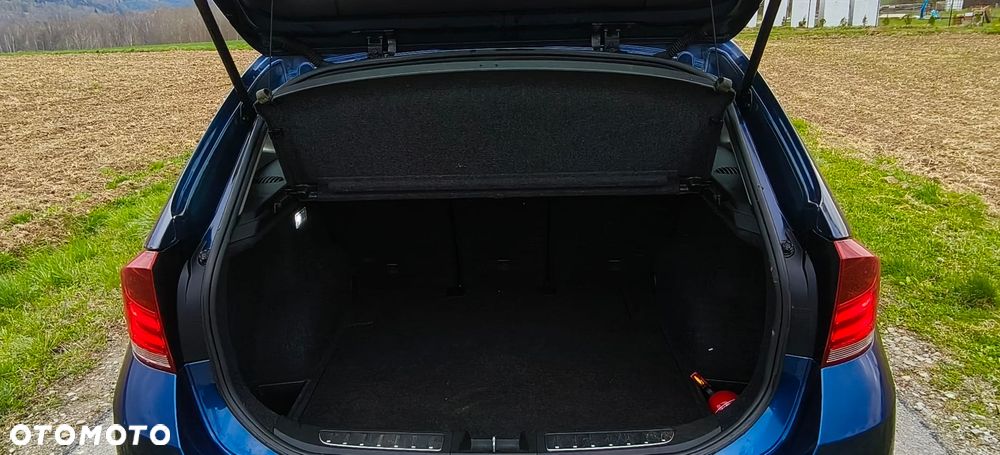 BMW X1 sDrive16d xLine - 9