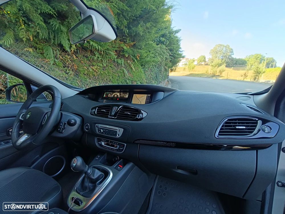 Renault Scénic 1.5 dCi Exclusive SS - 31