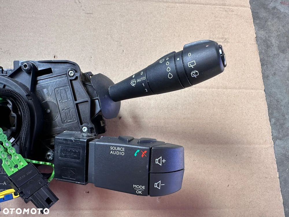 Przełącznik zespolony Renault Captur I 255676085R 0265019069 479457095R - 4