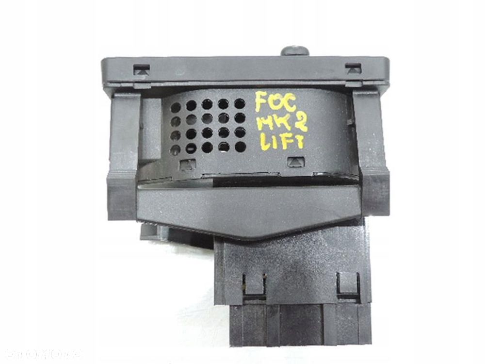 PRZEŁĄCZNIK ŚWIATEŁ 7M5T13A024EA FORD FOCUS MK2 - 3