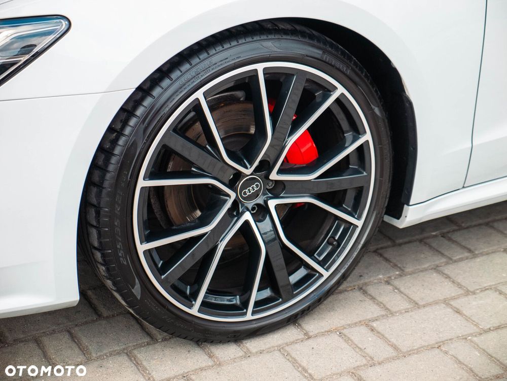 Audi A7 Sportback - 16