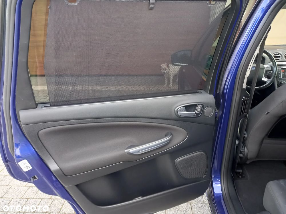 Ford S-Max 2.0 TDCi DPF Titanium - 15