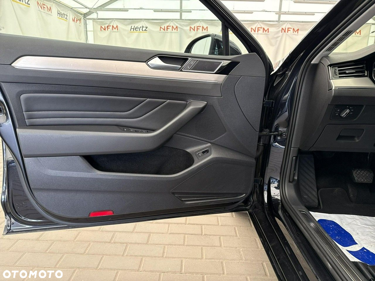 Volkswagen Passat 2.0 TDI 4Mot Elegance DSG - 10