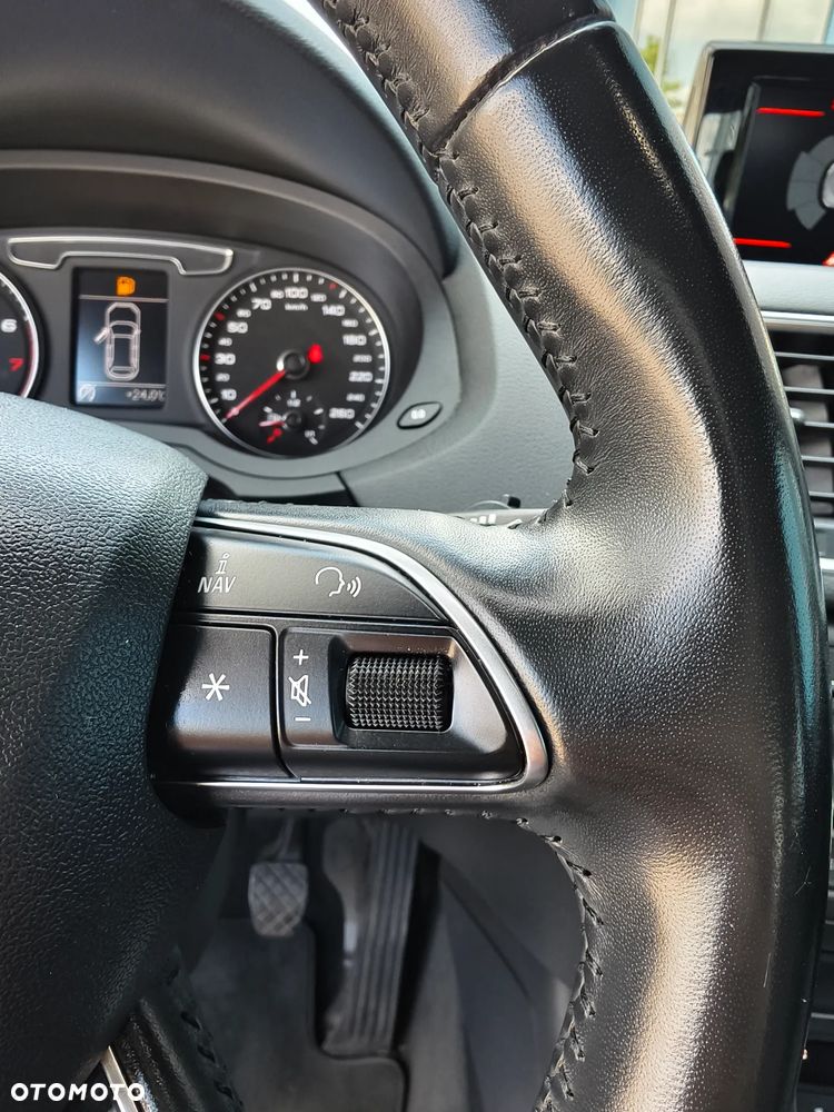 Audi Q3 1.4 TFSI Edycja Specjalna - 23