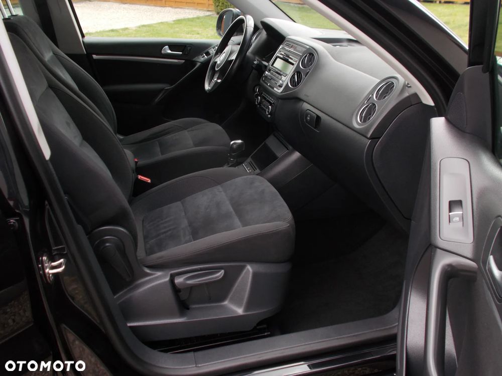 Volkswagen Tiguan 2.0 TDI 4Mot Perfectline R-Style DSG - 6