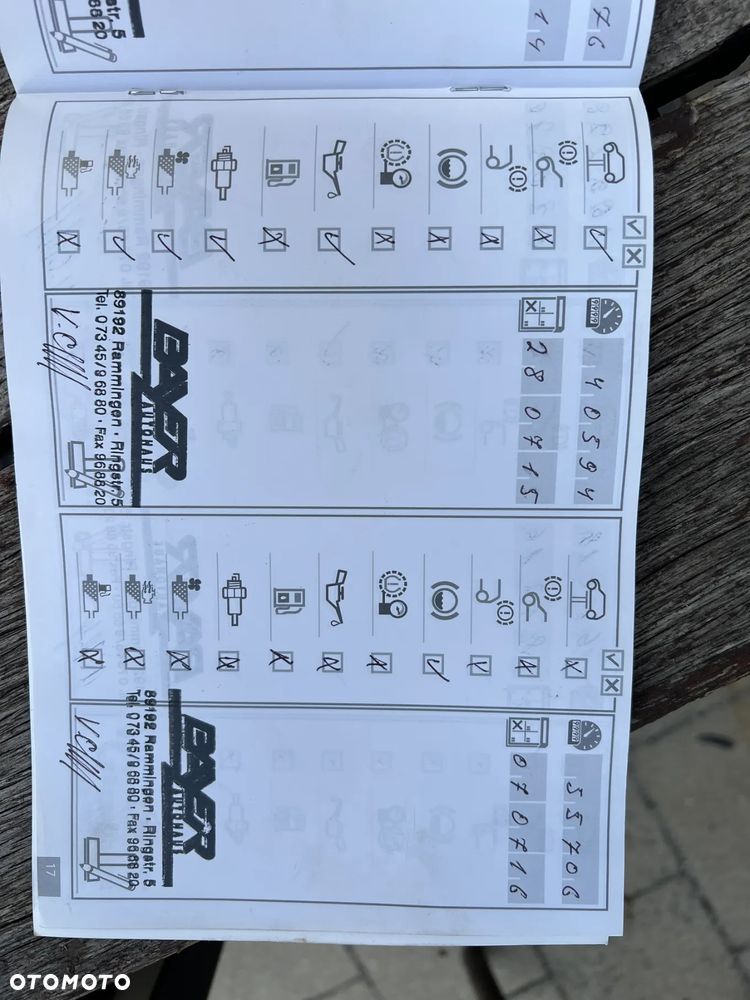 MINI Cooper 50 Mayfair - 16