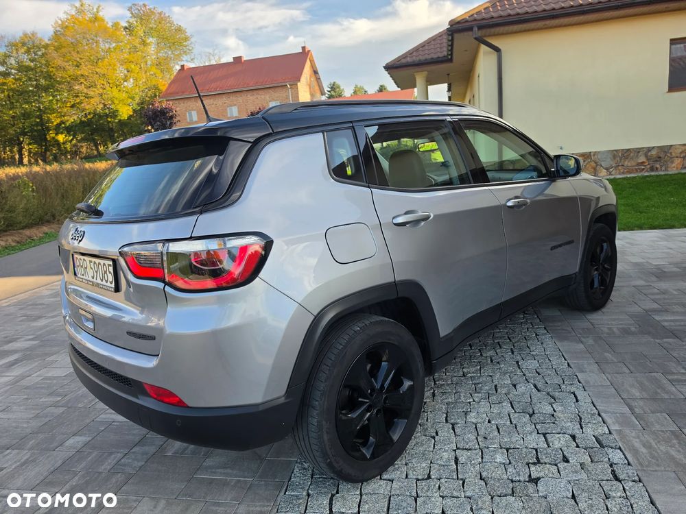 Jeep Compass 1.4 MultiAir Sport - 13