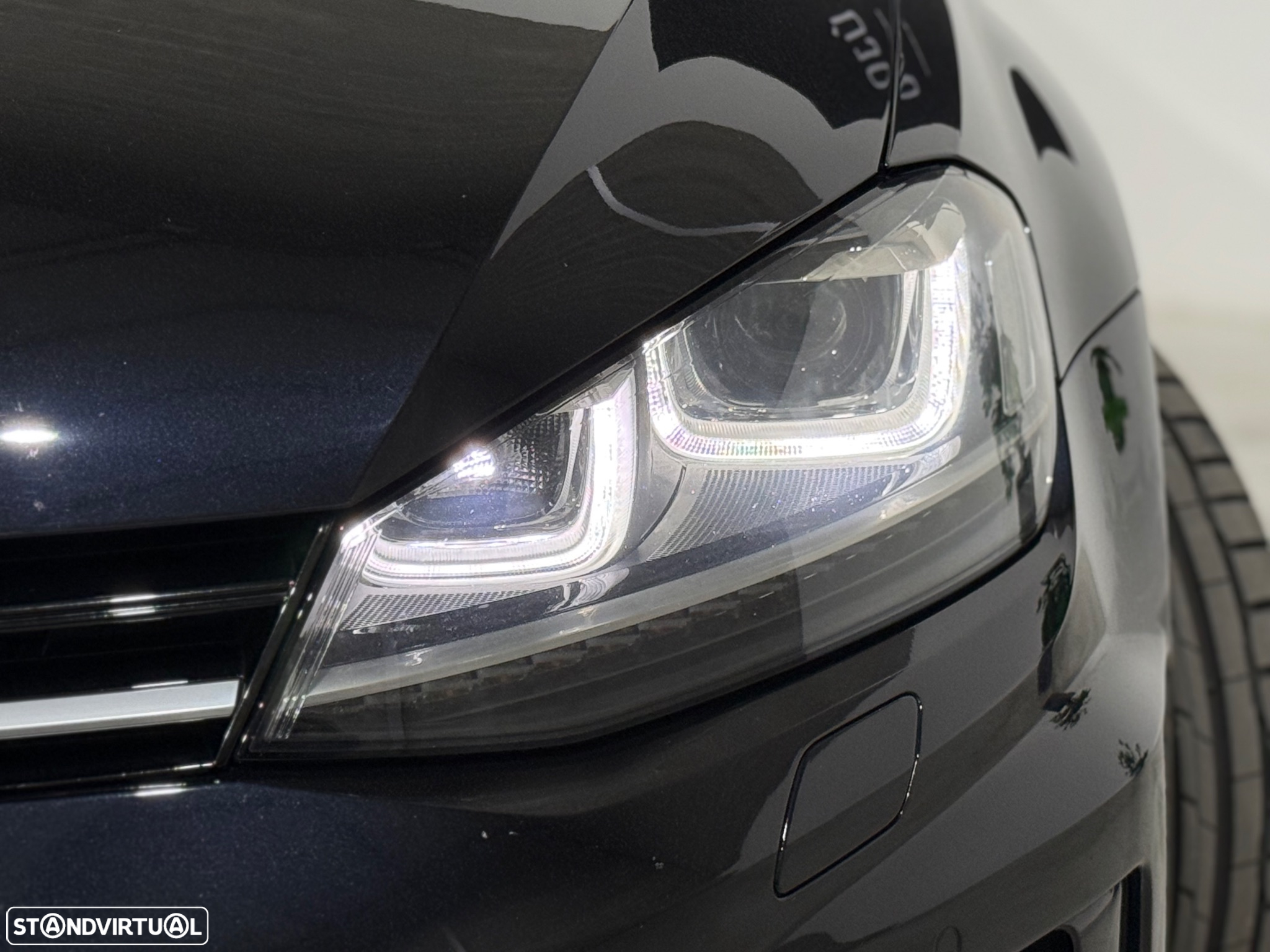 VW Golf 2.0 TSi R DSG - 42