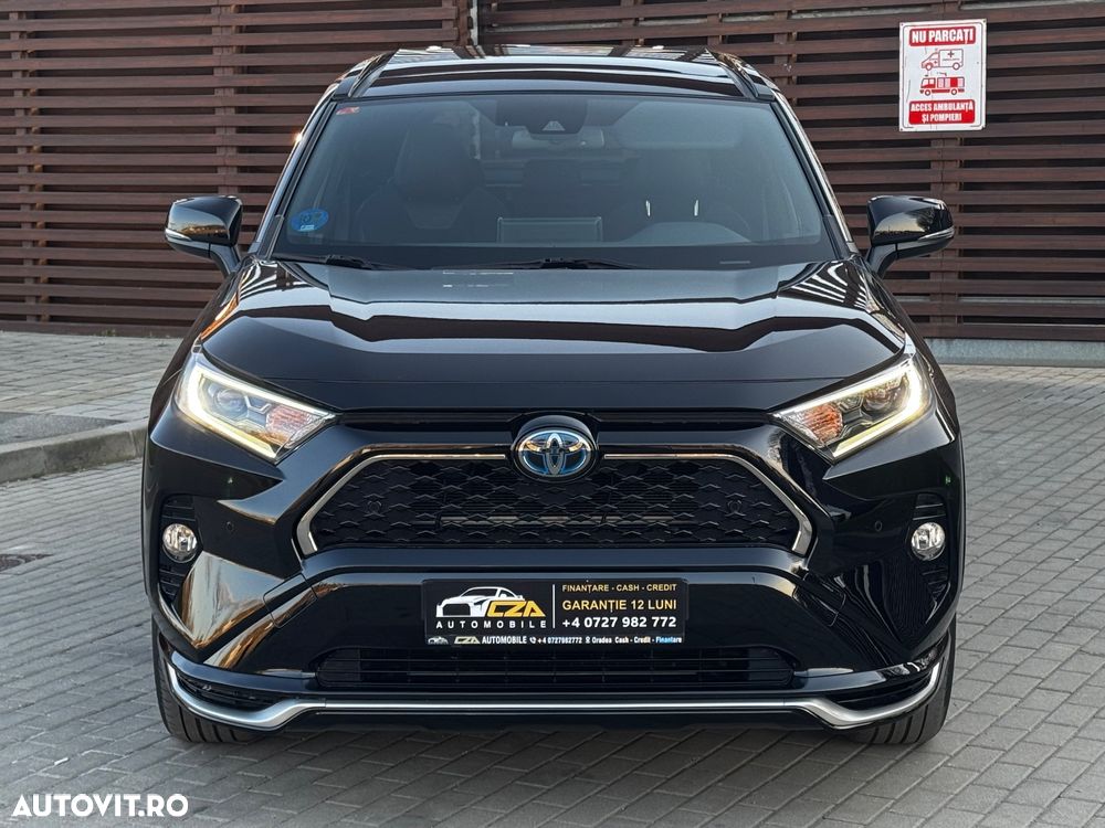 Toyota RAV4 - 1
