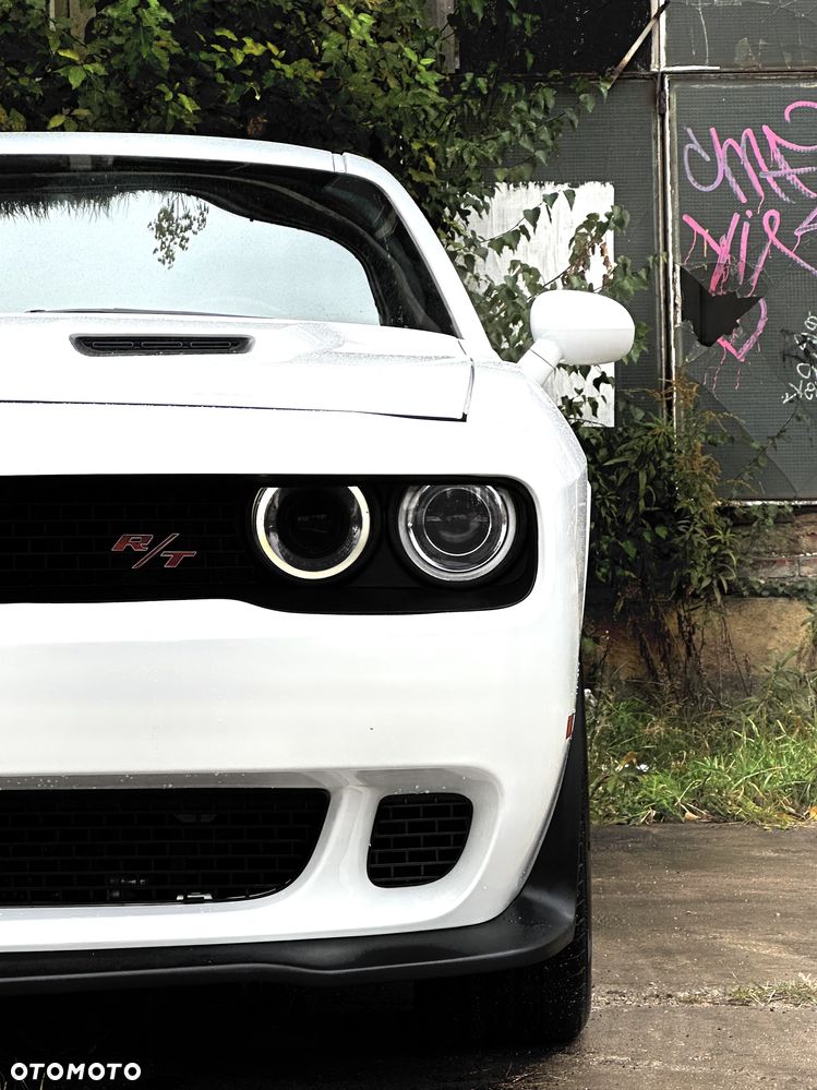 Dodge Challenger 5.7 R/T - 2