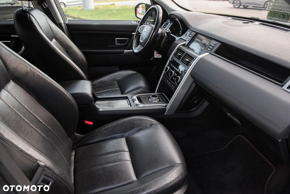 Land Rover Discovery Sport - 34