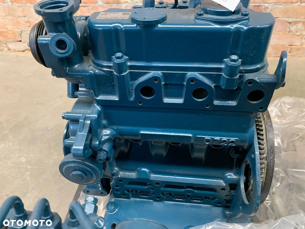 FV23% Silnik Kubota D722 Nowy Kompletny - 9