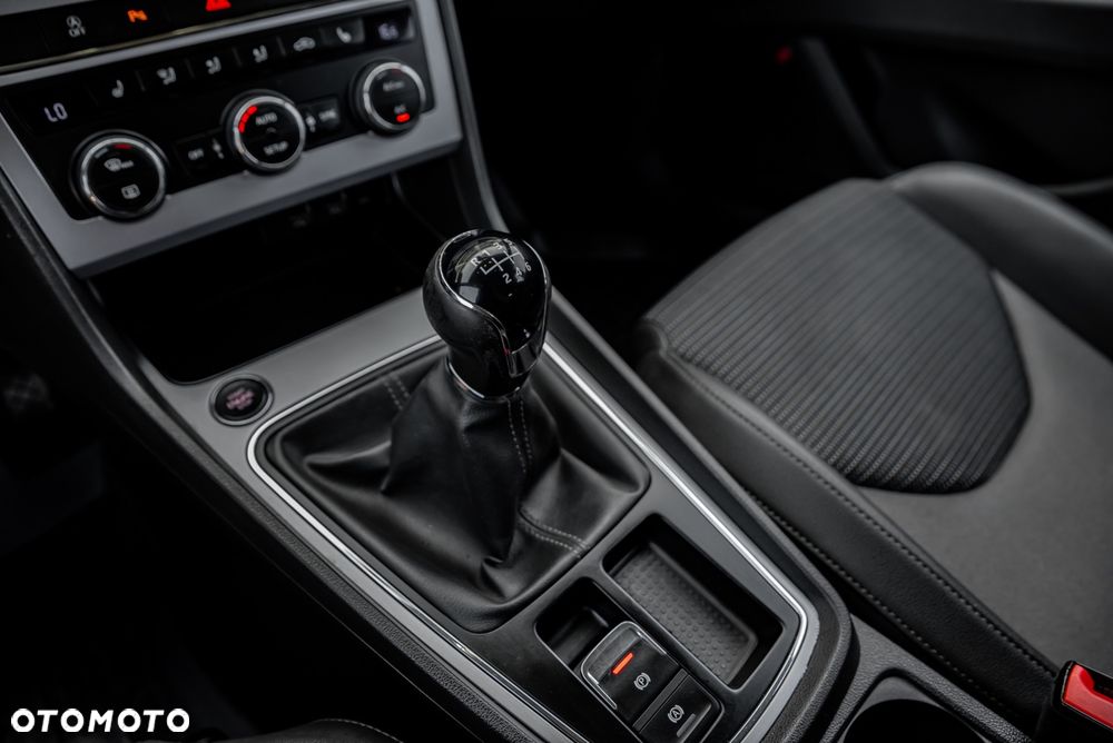 Seat Leon Sportstourer 1.5 TSI OPF FR - 40