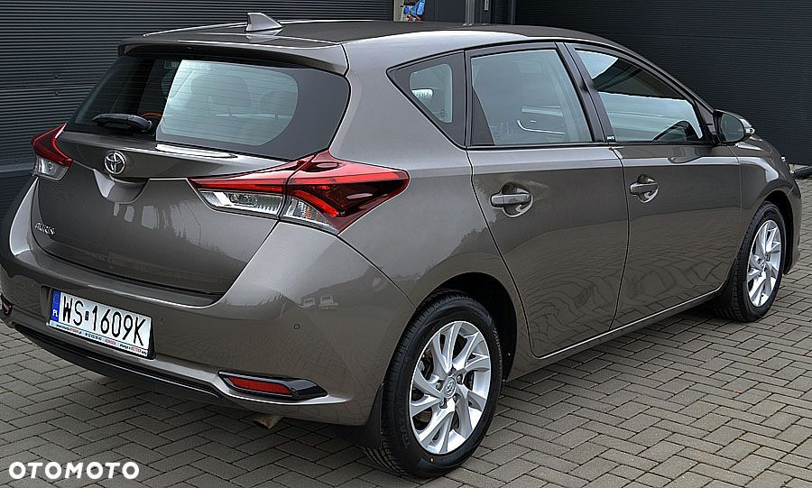 Toyota Auris 1.33 VVT-i Life - 5