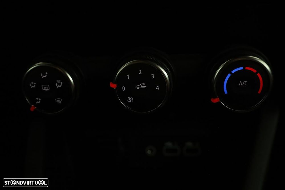 Renault Clio 1.0 TCe Evolution Bi-Fuel - 12