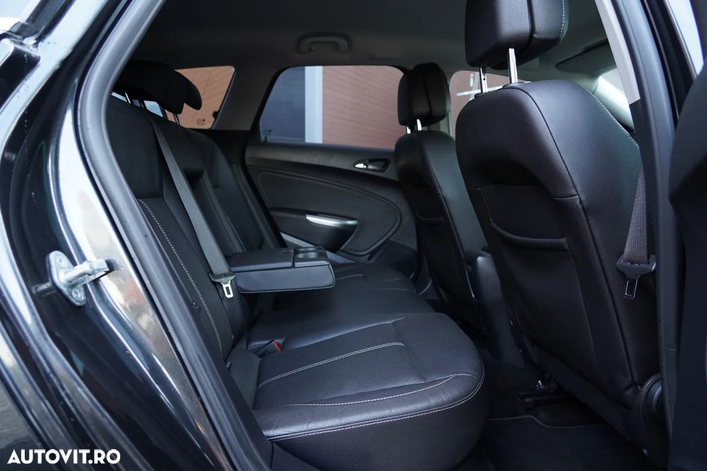 Opel Astra 2.0 CDTI ecoFLEX Start/Stop Style - 8