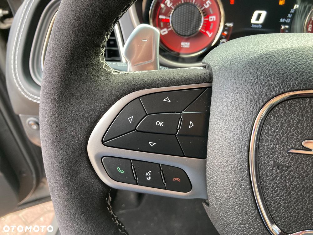 Dodge Challenger 6.2 Hellcat Widebody - 34