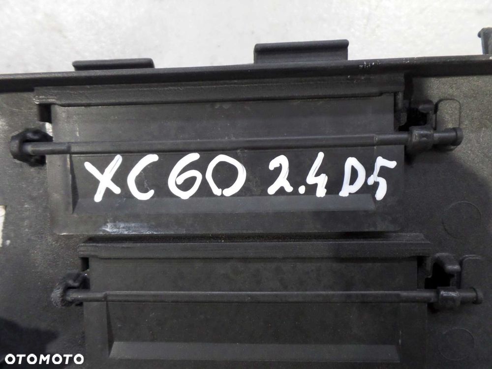 VOLVO XC60 S80 II V70 III XC 06- 2.4 D5 CHLODNICE WENTYLATORY MODUL KPL - 9