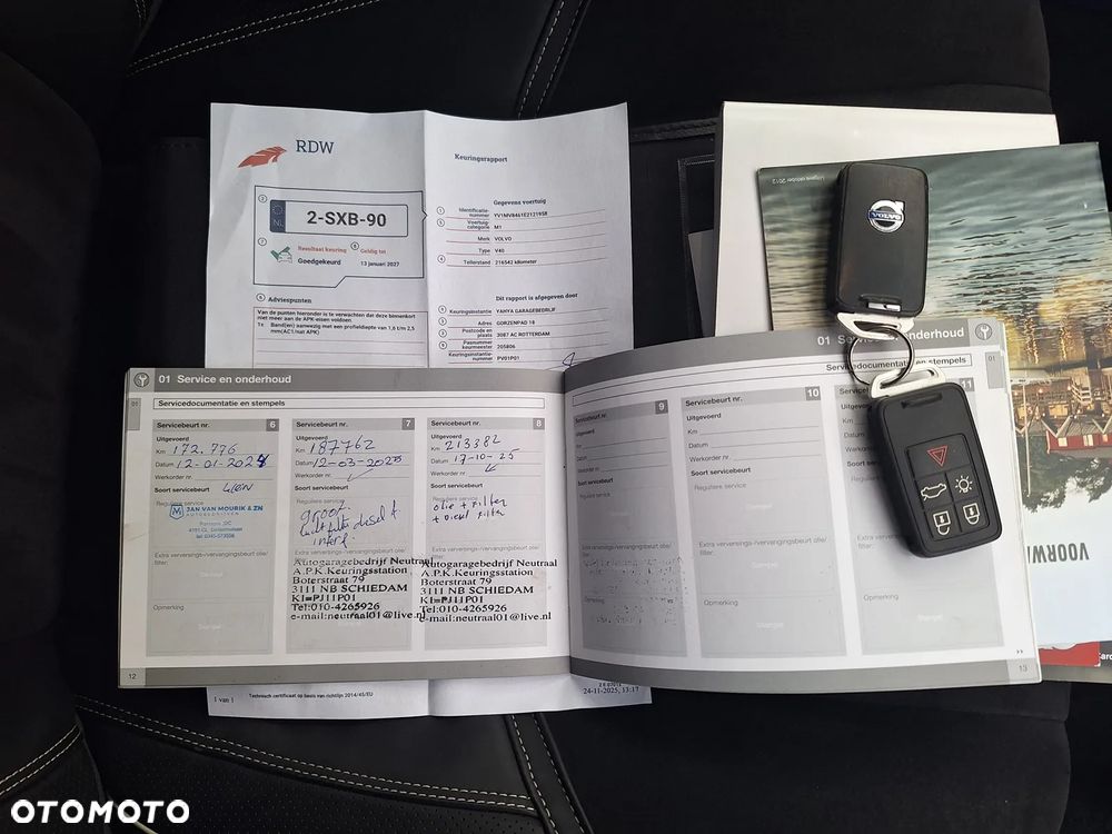 Volvo V40 D2 R Design - 26