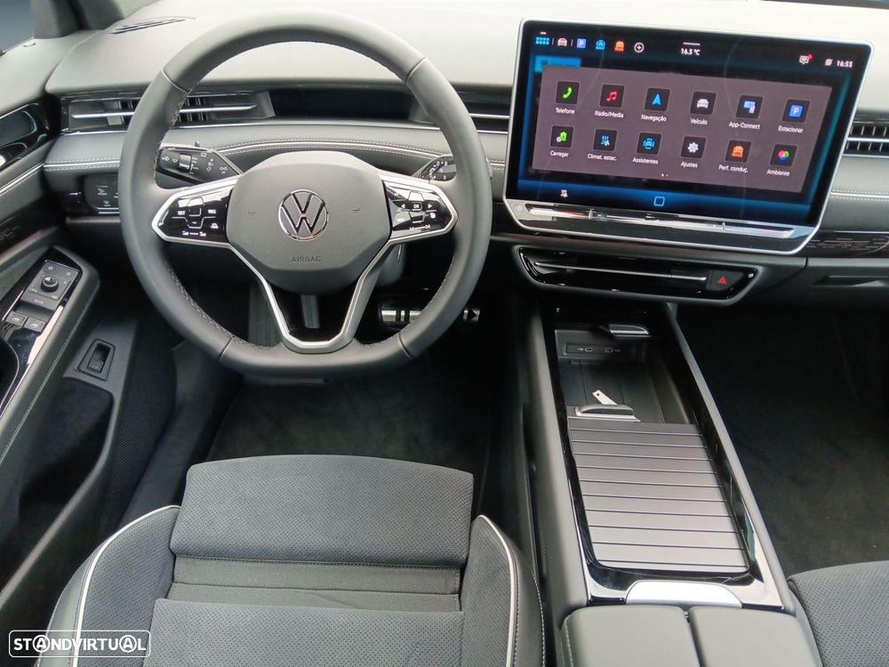 VW ID.7 Tourer - 10