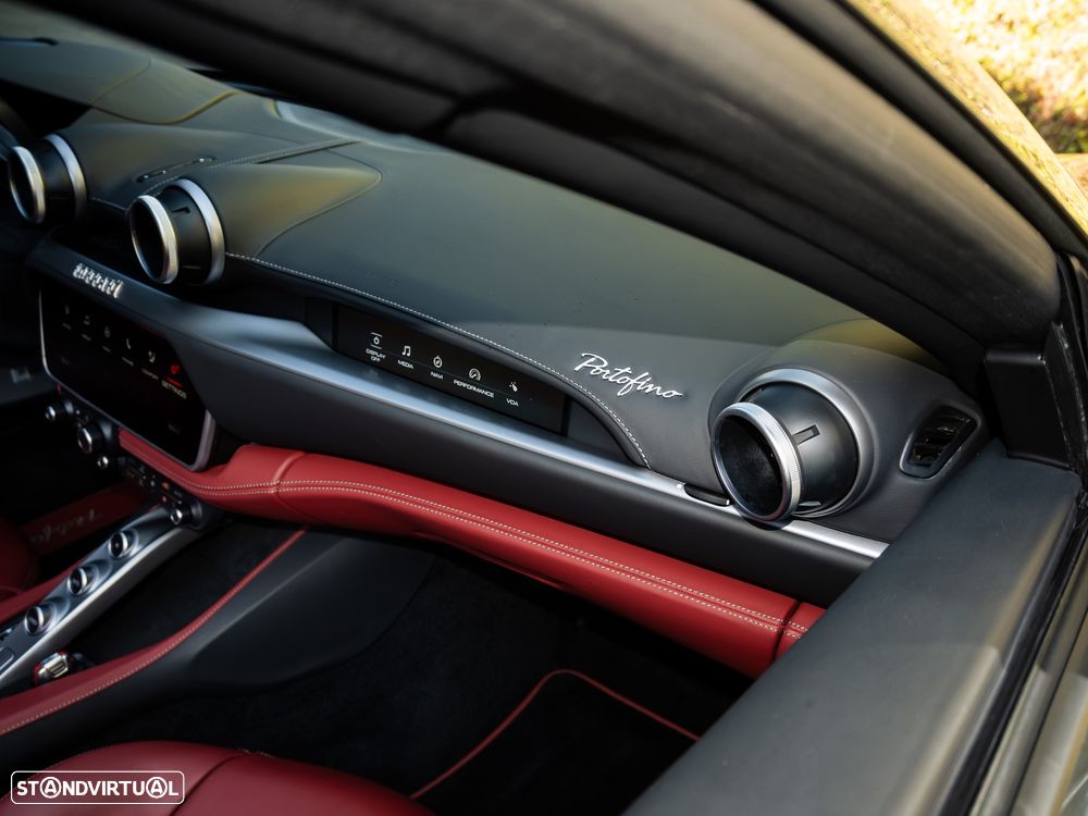 Ferrari Portofino 3.9 Twin-Turbo V8 - 42