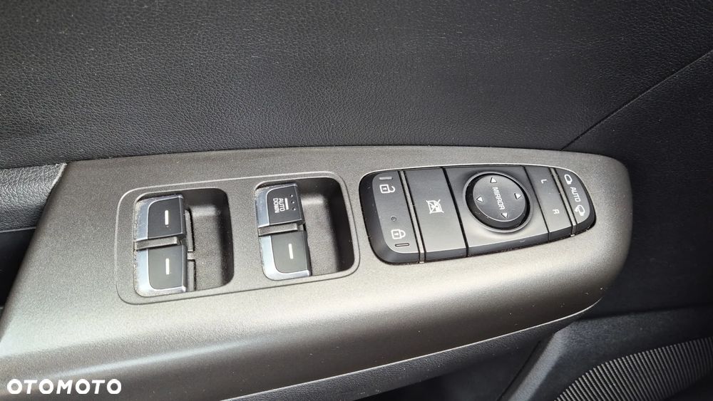 Kia Sportage 1.6 GDI L 2WD - 14