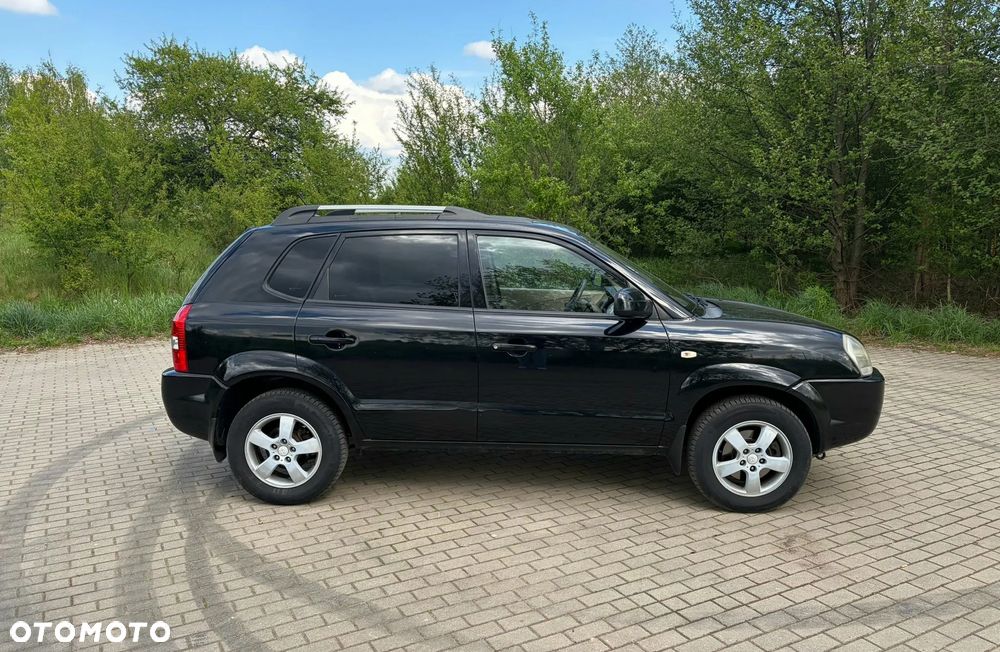 Hyundai Tucson 2.0 2WD GLS - 6