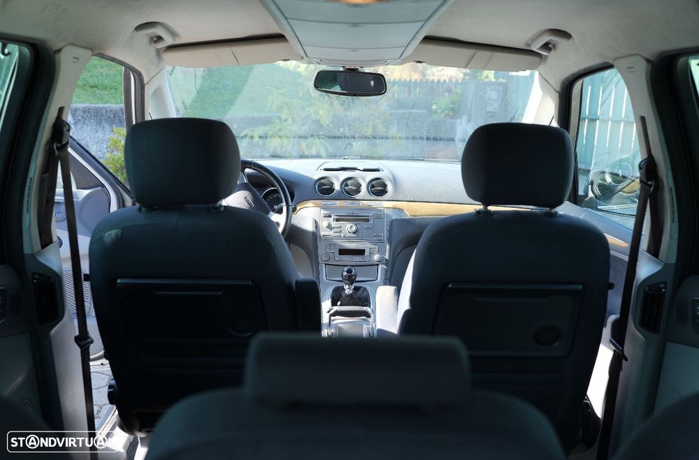 Ford Galaxy 1.8 TDCi Ghia - 4