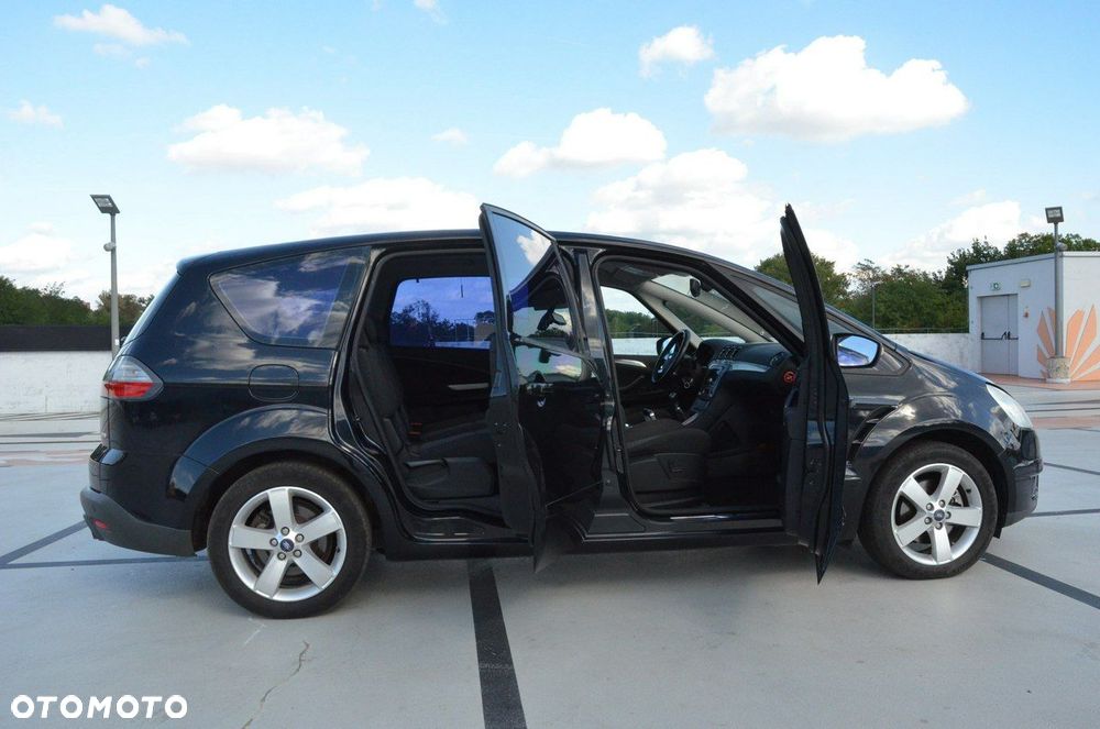 Ford S-Max 2.2 TDCi DPF Titanium - 40