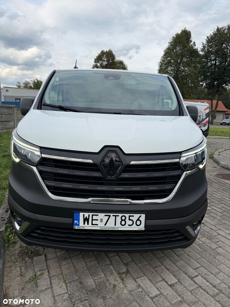 Renault TRAFIC - 2