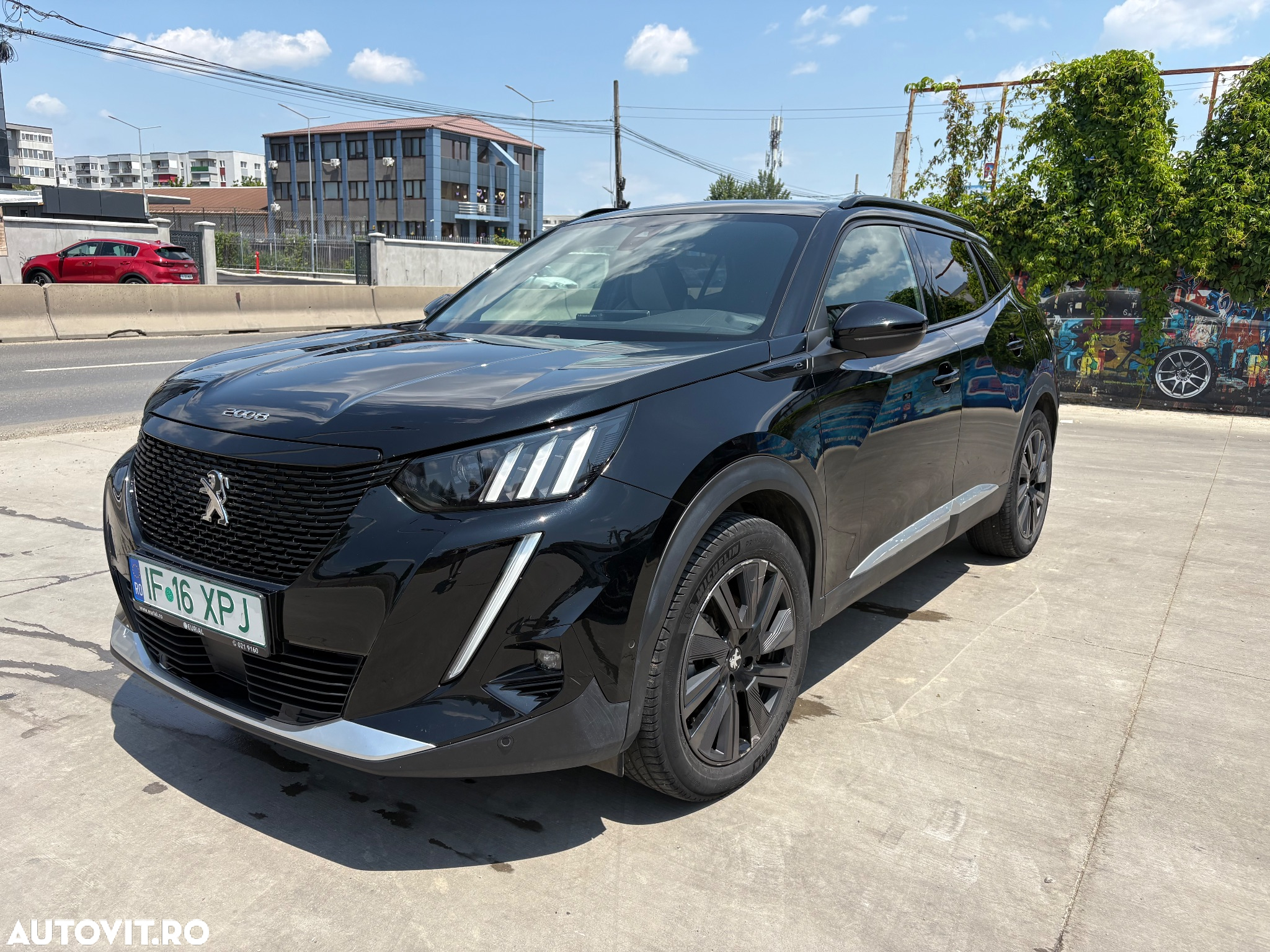 Peugeot 2008 e-2008 GT Pack - 2