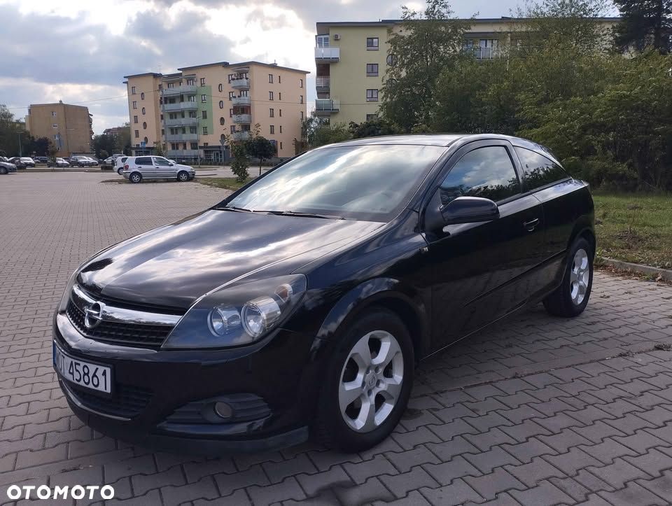 Opel Astra 1.8 Sport - 1