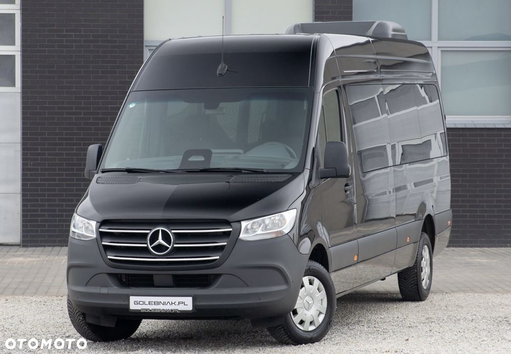 Mercedes-Benz Sprinter - 1