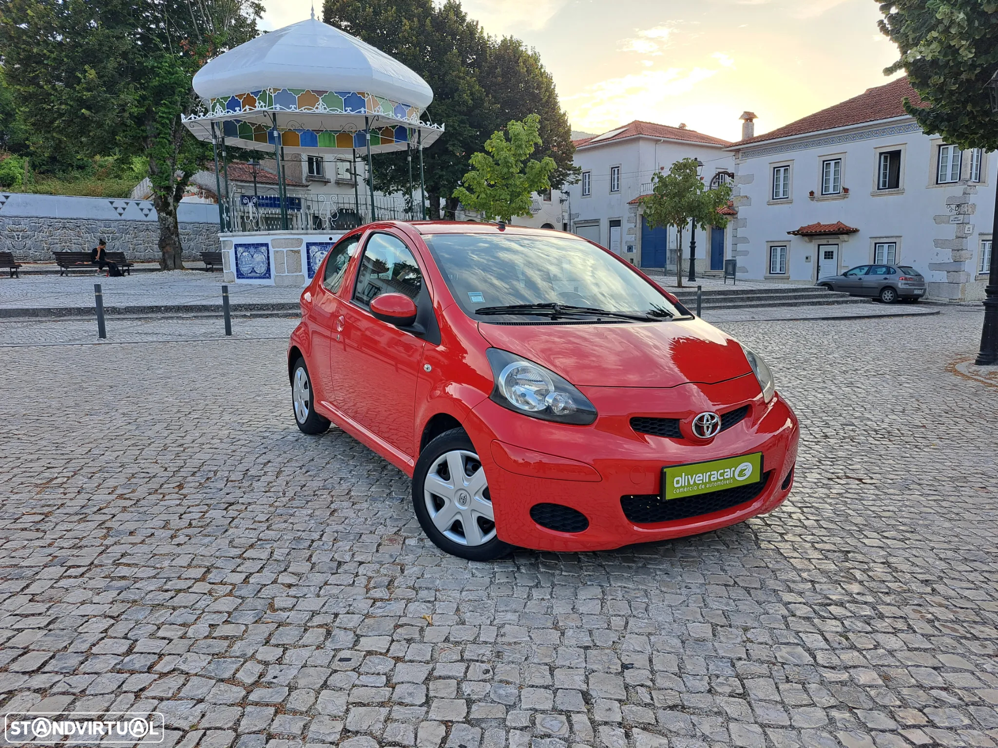 Toyota Aygo 1.0 Plus - 7
