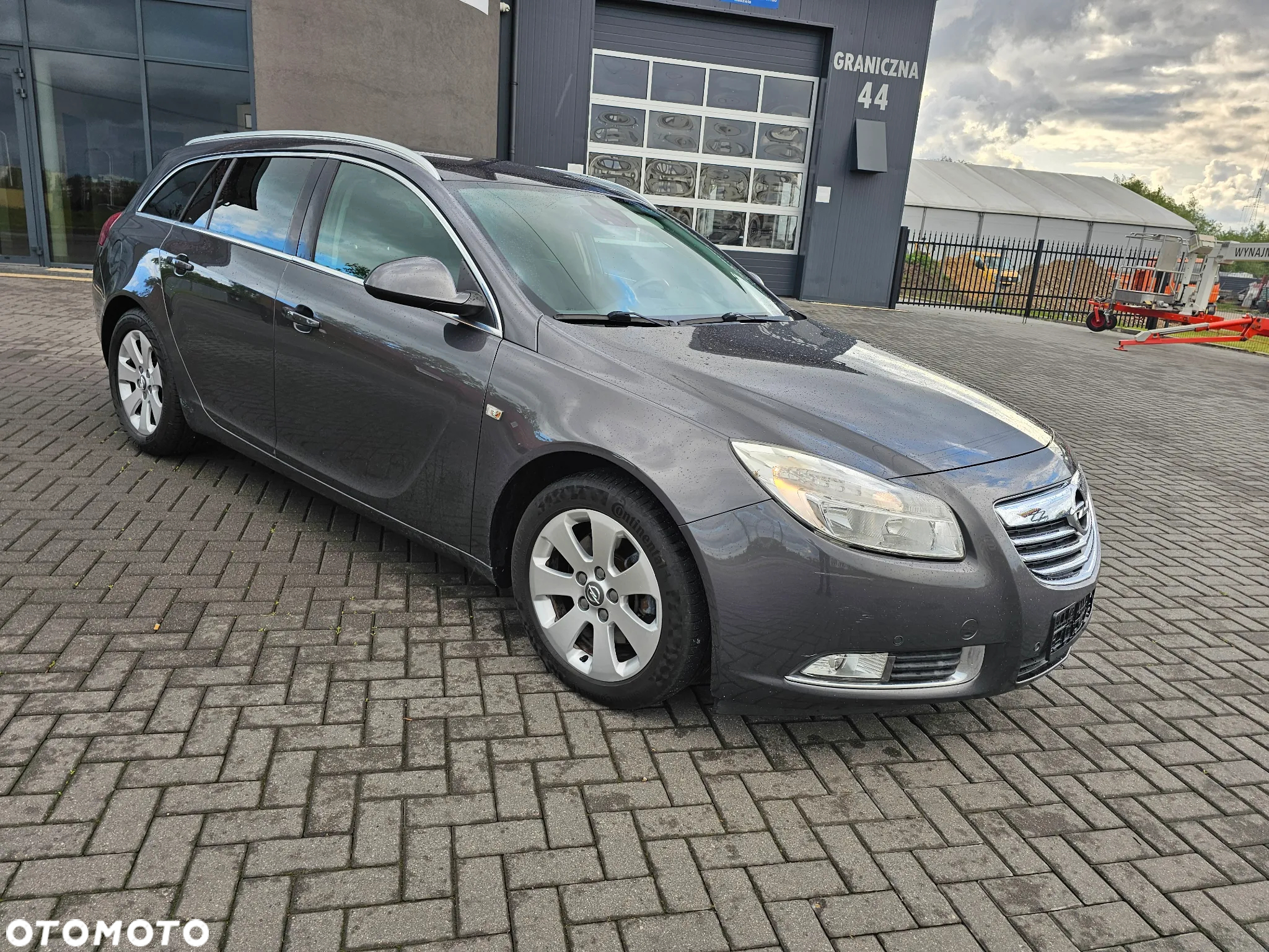 Opel Insignia 1.6 CDTI Enjoy S&S - 3